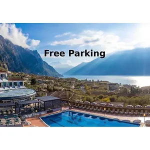Aria Life **** Limone sul Garda