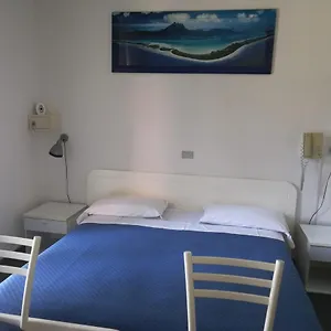 Hotel Tuscolano **